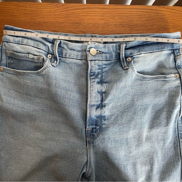 Good American Good Curve Straight Jeans Size 10/30 - Picture 9 of 14